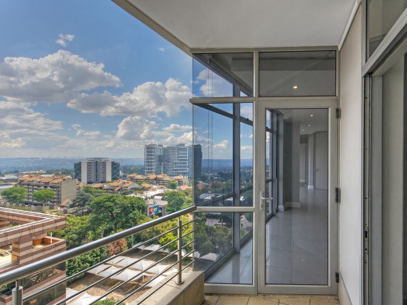 Luxury 2-Bedroom Apartment in Hydro Park, Sandton – Breath-taking Views! - Photo 9
