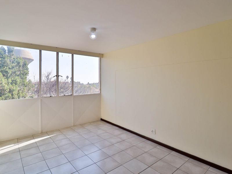 Investor Special: One bedroom and One bathroom and more available - Photo 6