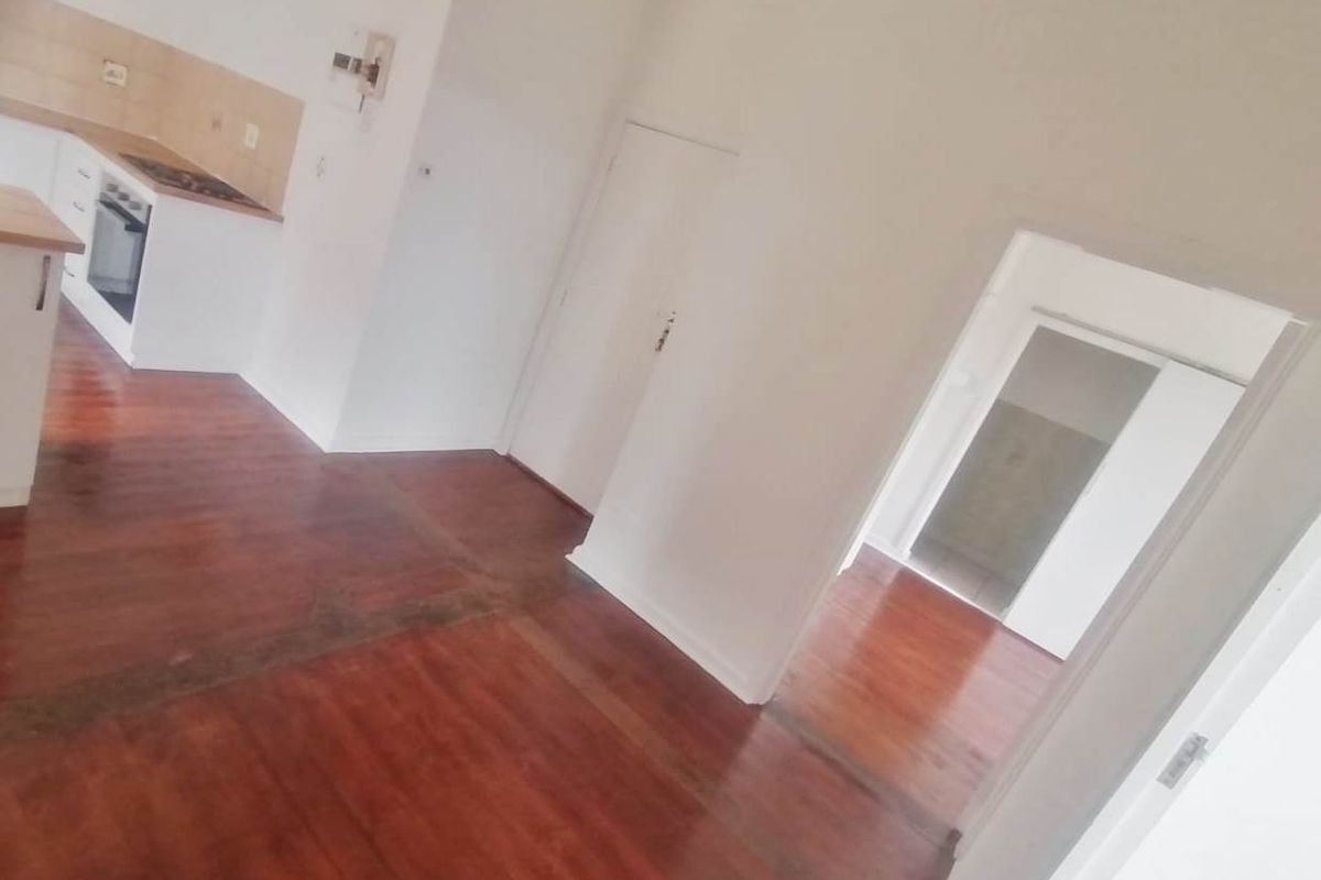 CENTRAL 2 BED 1 BATH APARTMENT FOR RENT - Photo 4