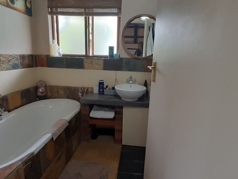 Stylish and Sophisticated! - Photo 9