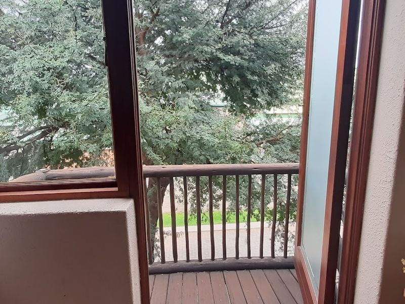 Stylish and Sophisticated! - Photo 10