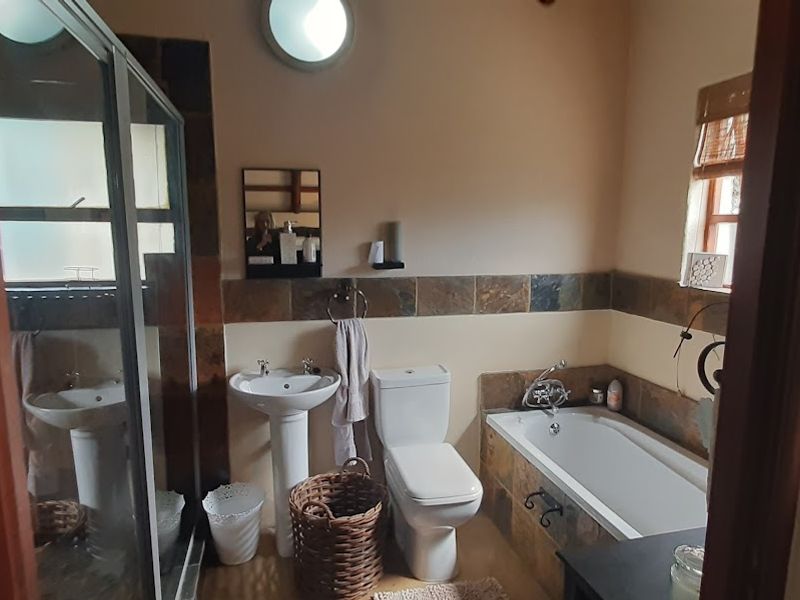 Stylish and Sophisticated! - Photo 8