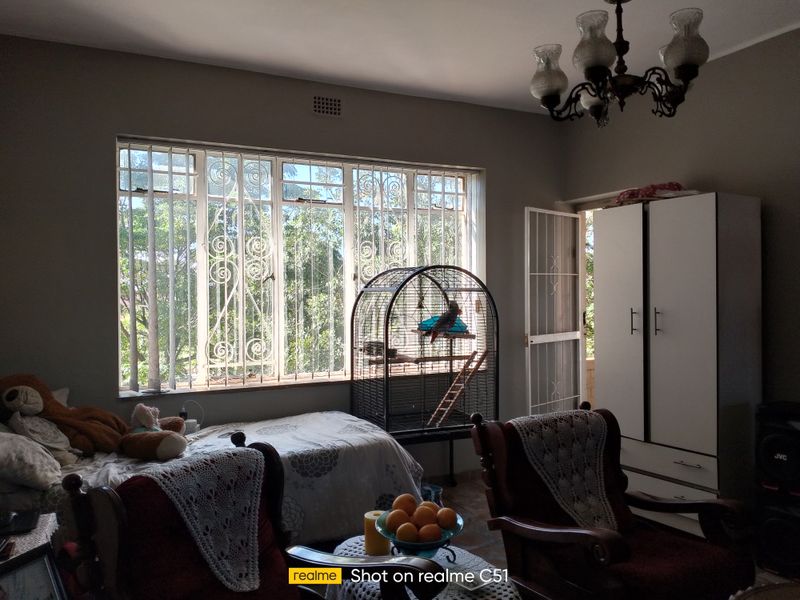 1 Bedroom Flat For Sale in Lambton - Photo 5