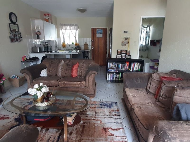 Secure and Modern! - Photo 5