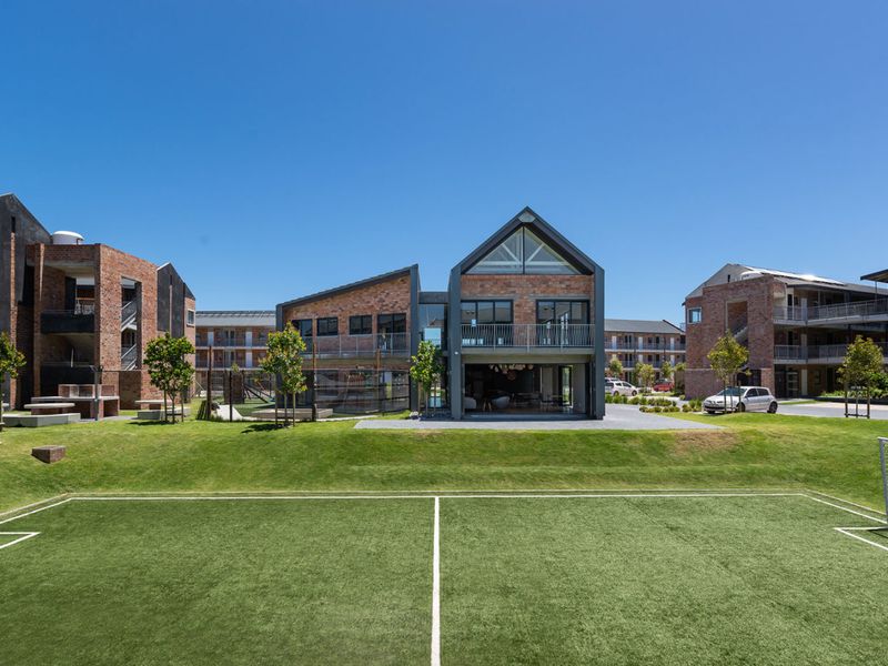 EXCLUSIVE INVESTMENT OPPORTUNITY - SECURE A BLOCK OF 30 TURNKEY UNITS FULLY TENANTED OR BRAND NEW! - Photo 2