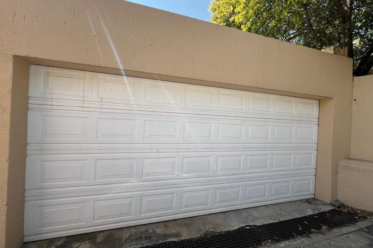 3 Bedroom 2 Bath For Rent - Photo 3