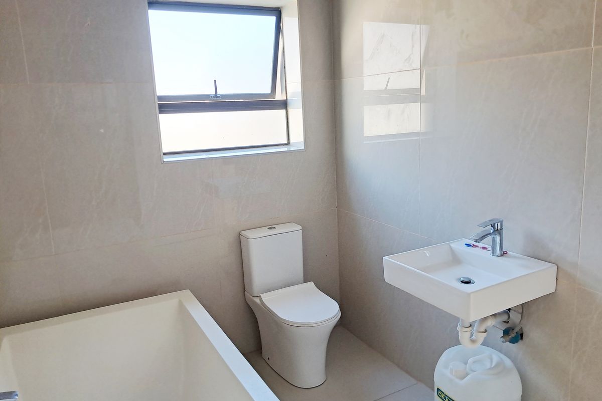 WESTERING ROOM FOR RENT IN SHARED HOUSE - Photo 4