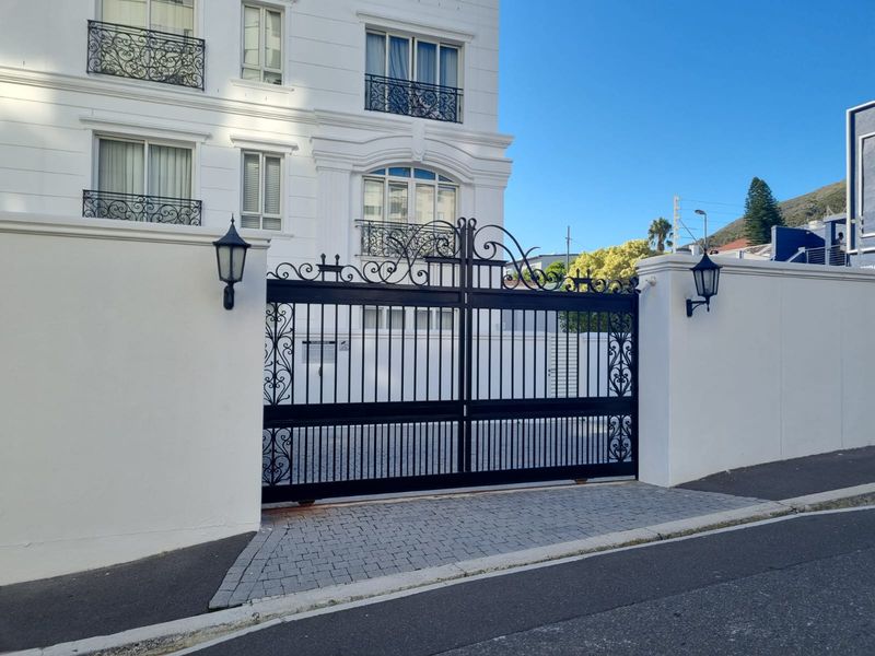 Gorgeous Garden Apartment with Huge 156sqm Private Terrace - Photo 9