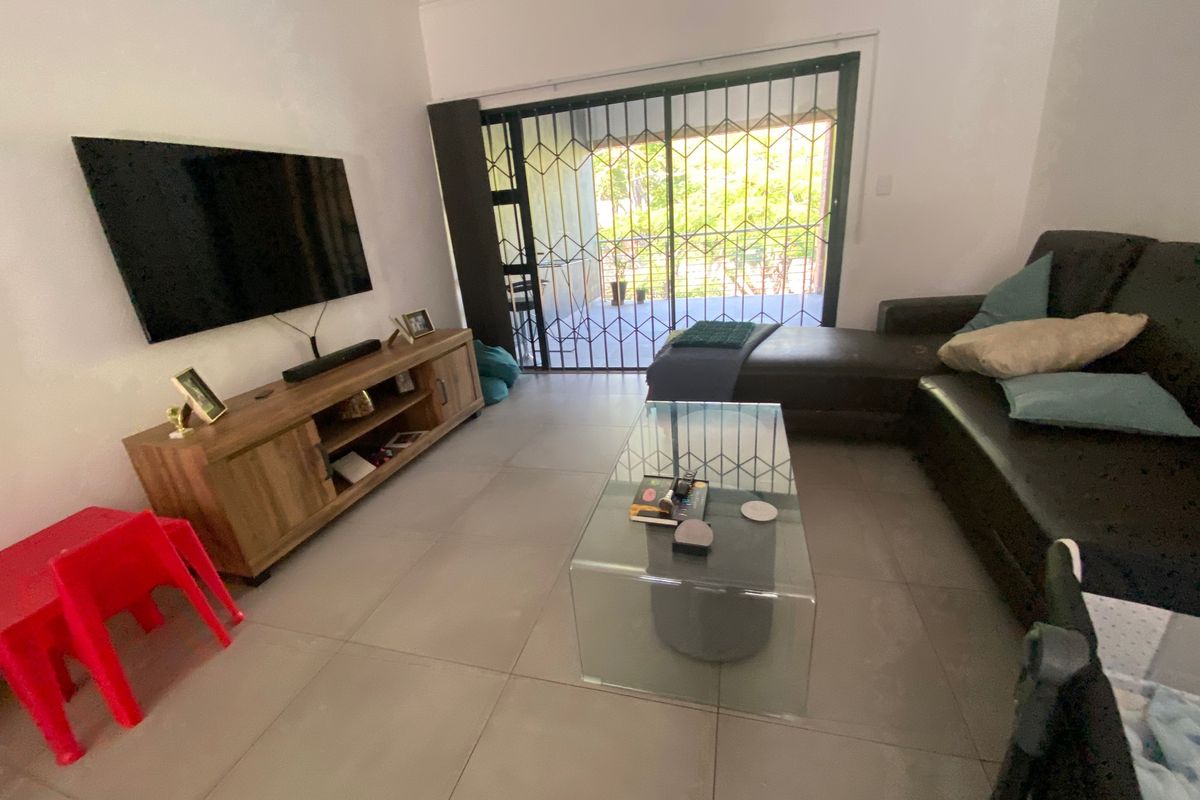 Samdani Suites - 2 Bedroom Ground Apartment To Let - Photo 4