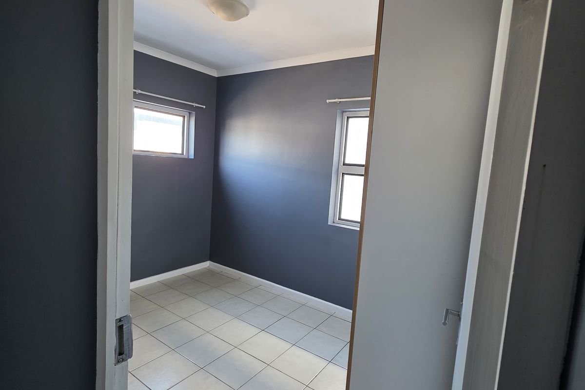 Maitland, 95 Mountain View Villas - 2 Bedroom duplex apartment with allocated parking bay - Photo 4