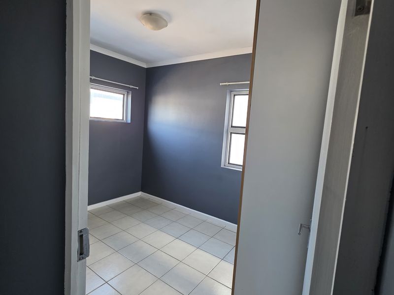 Maitland, 95 Mountain View Villas - 2 Bedroom duplex apartment with allocated parking bay - Photo 4