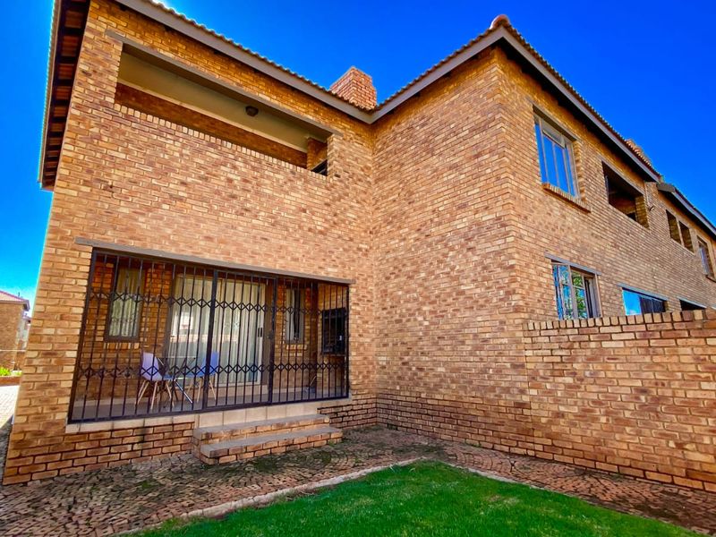 Bachelor and 1 bedroom for sale - Photo 10