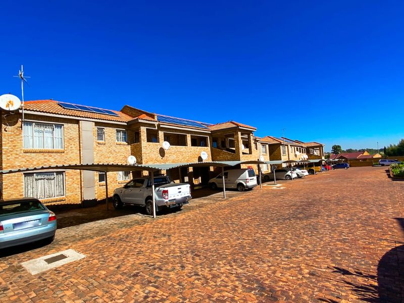 Bachelor and 1 bedroom for sale - Photo 7