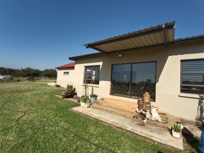 Versatile farmer's dream farm - Photo 6