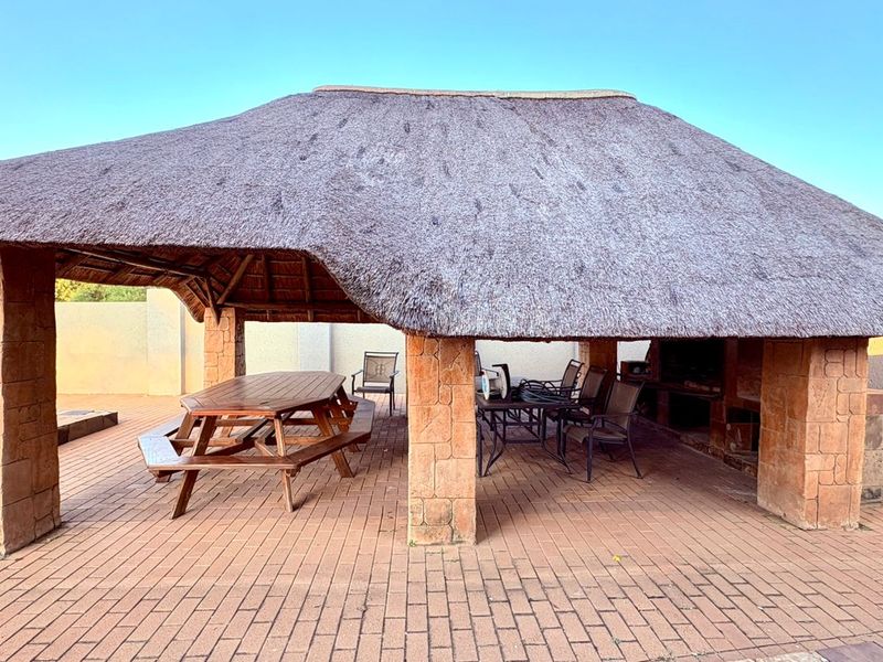 Immaculate Double Storey Home in Ferryvale - Photo 5