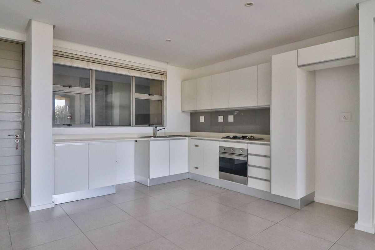 Apartment For Sale In Umhlanga - Photo 2