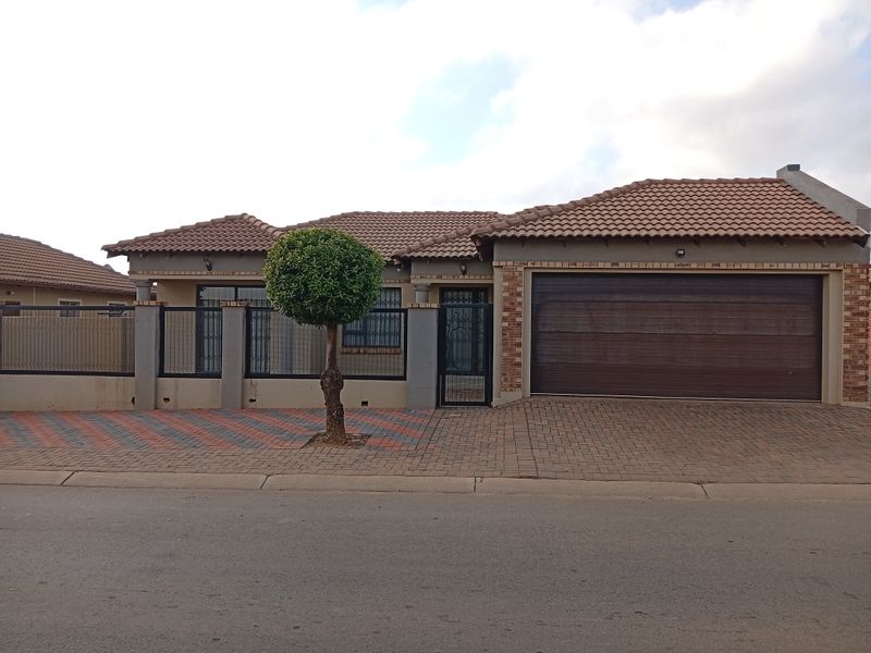 House Rental Monthly In Pretoria - Photo 2
