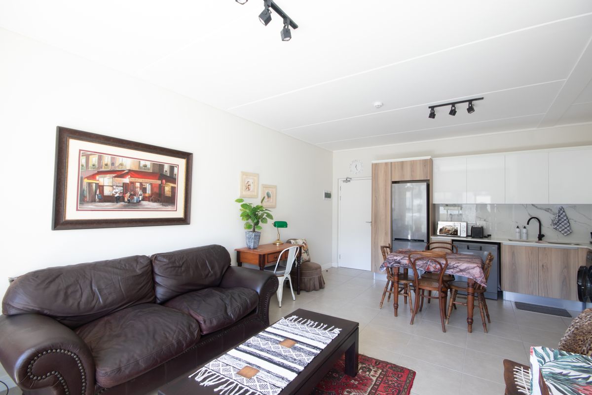 Modern Luxury Apartment for Sale – Fynbos Lifestyle Estate - Photo 4