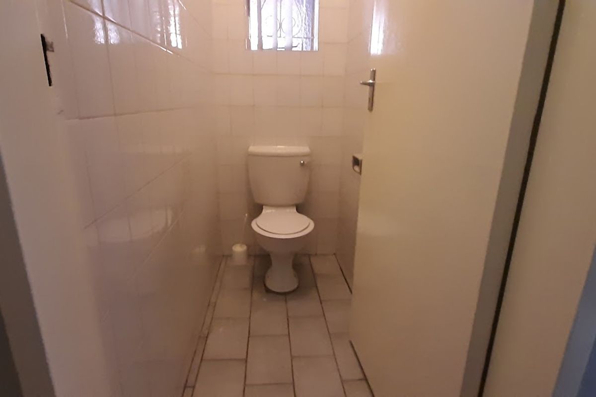 Investor Property - Photo 4