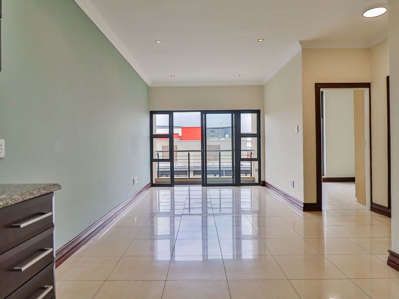 Modern 2 Bedroom Apartment in Umhlanga Ridge - Photo 9