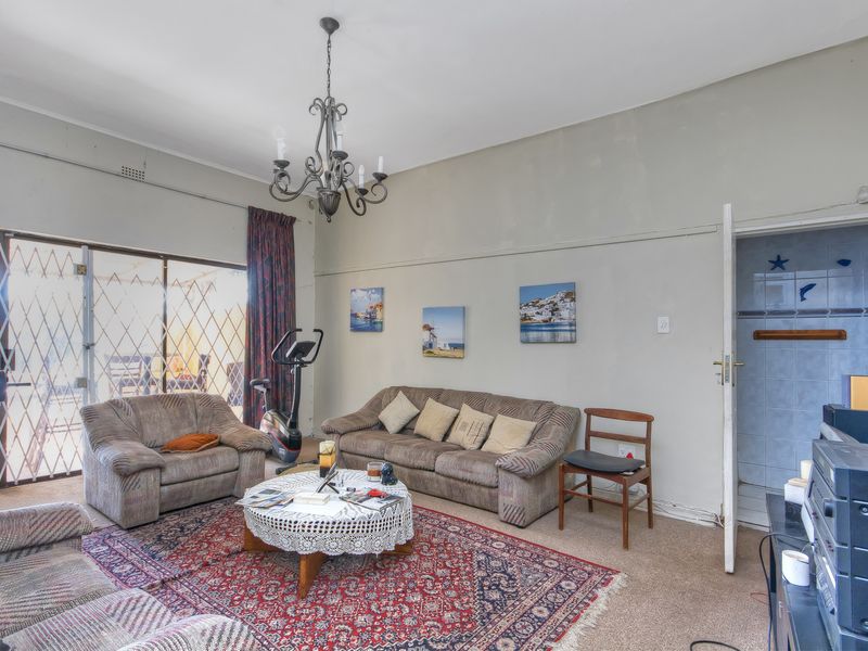 FEEL ON TOP OF THE WORLD IN THIS UNIQUE SPLIT LEVEL HOME WITH BREATHTAKING MOUNTAIN VIEWS - Photo 10