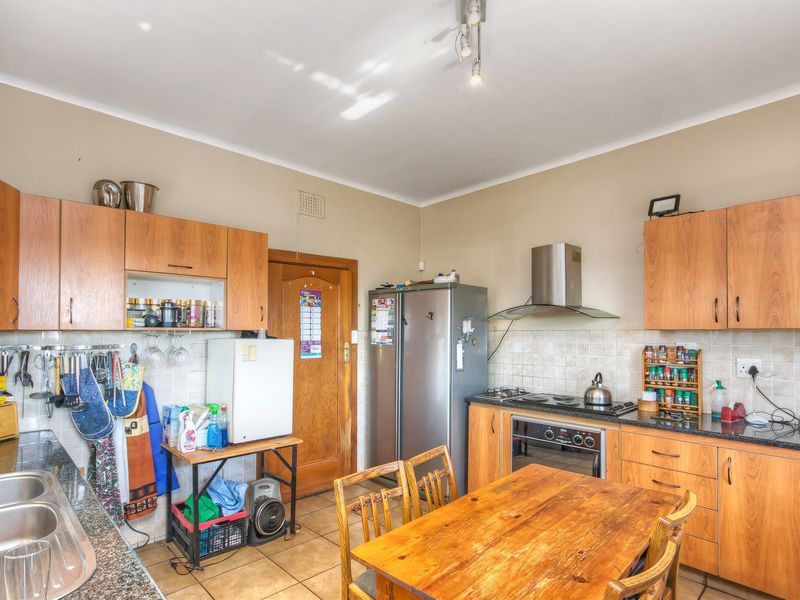 FEEL ON TOP OF THE WORLD IN THIS UNIQUE SPLIT LEVEL HOME WITH BREATHTAKING MOUNTAIN VIEWS - Photo 8