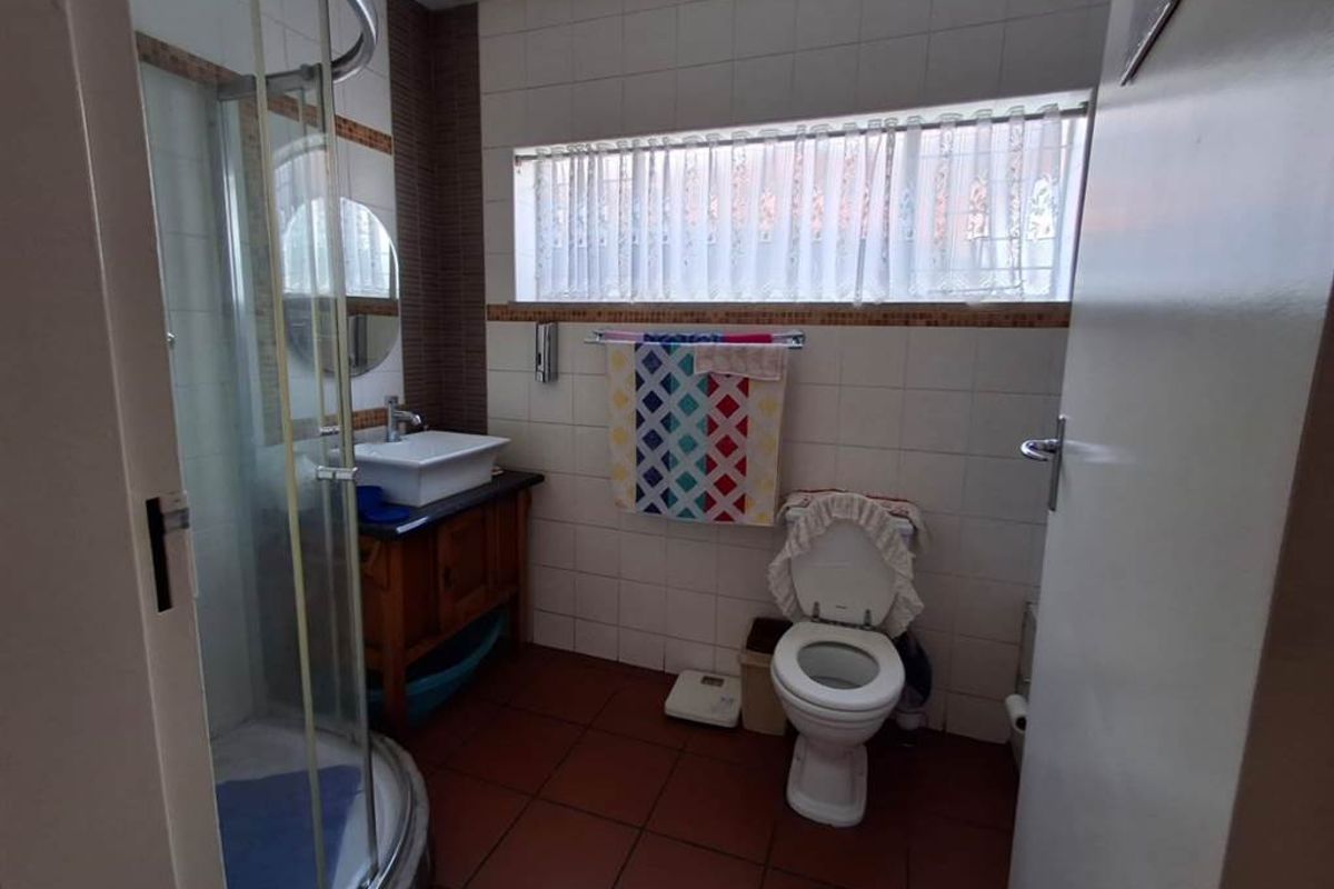 Make an offer! - Photo 3