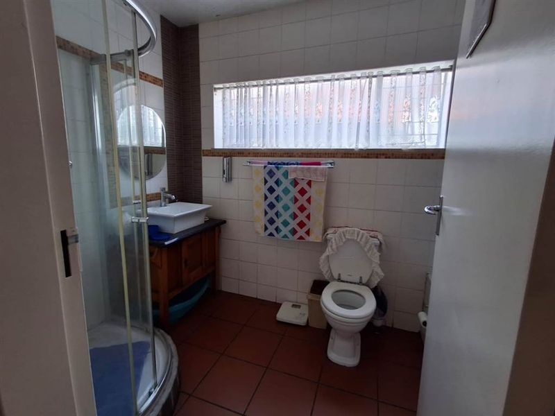 Make an offer! - Photo 3