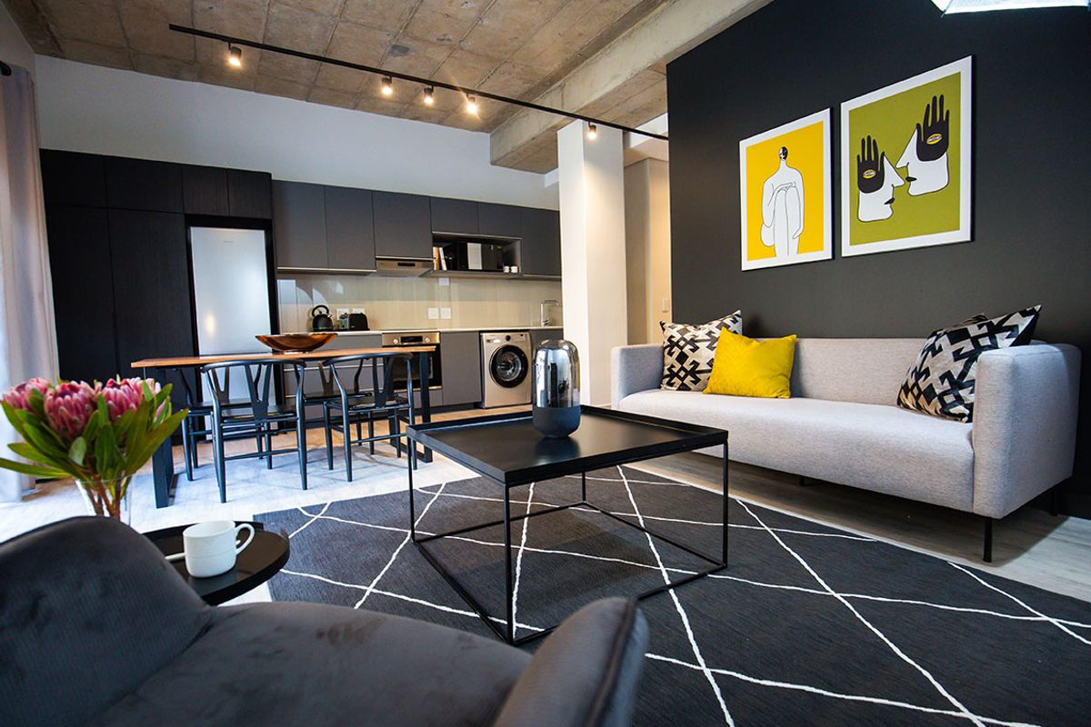 Partly Furnished One Bedroom for Rent - Photo 2