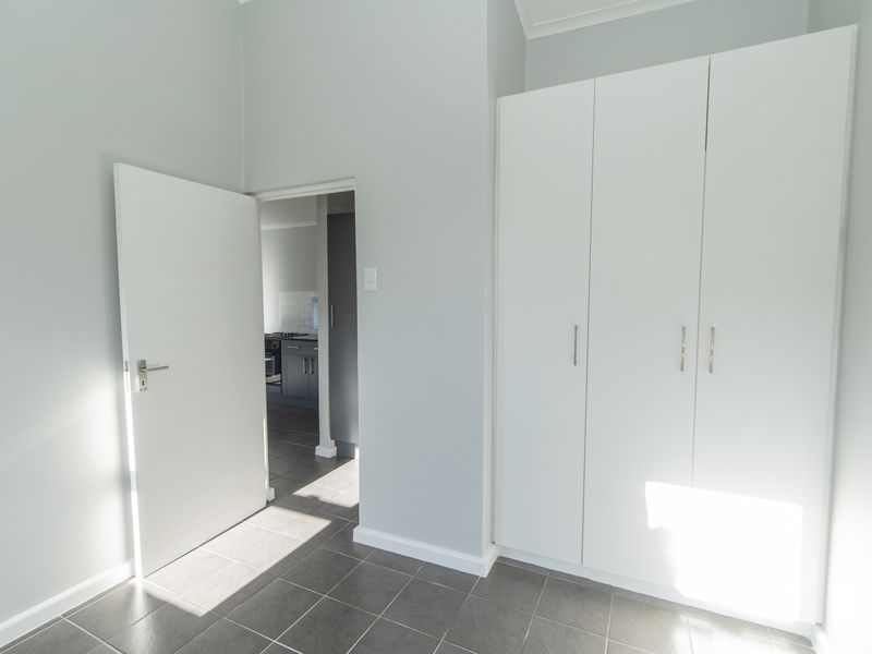 IDEAL STARTER, DOWNSIZE OR INVESTMENT OPPORTUNITY - Photo 9