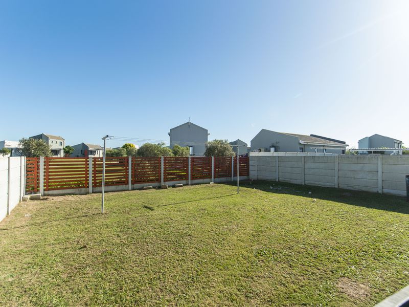 IDEAL STARTER, DOWNSIZE OR INVESTMENT OPPORTUNITY - Photo 2