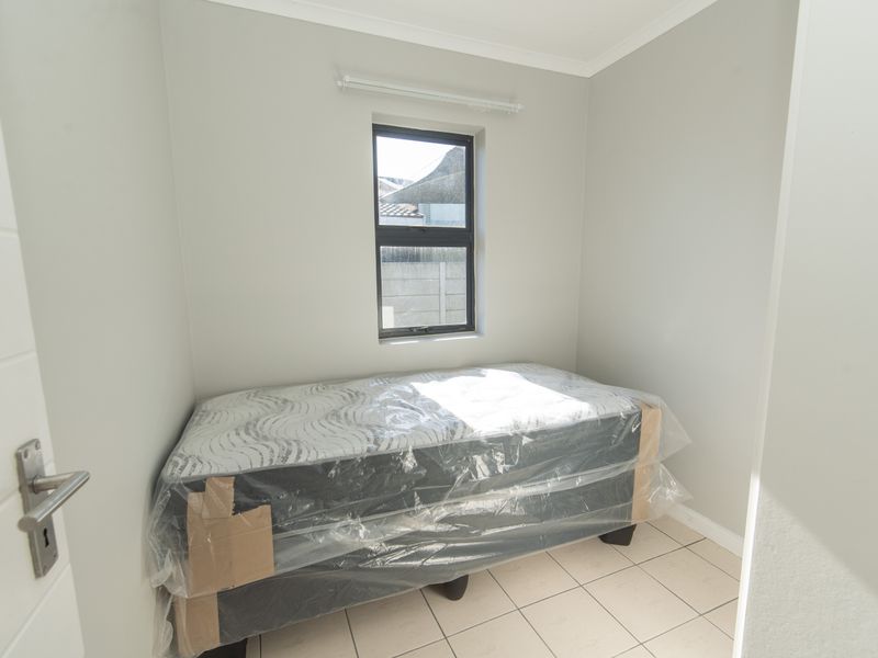 A HOME TO CALL YOUR OWN - Photo 9