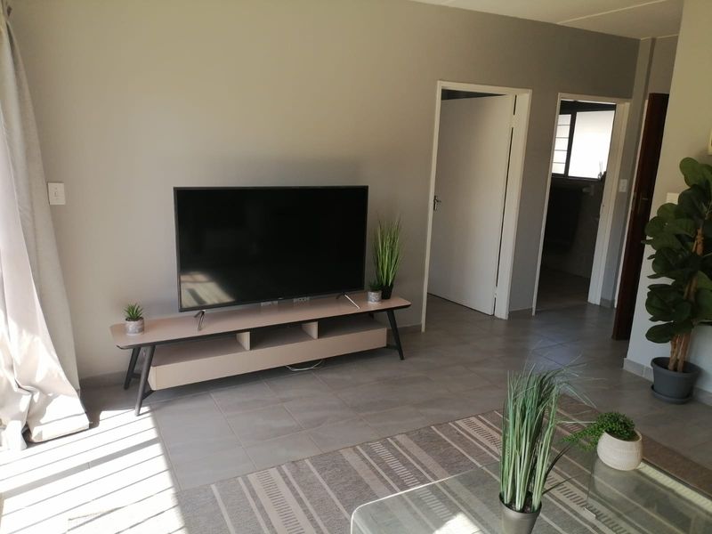 New Development - 1 BEDROOM GROUND UNIT - Photo 3