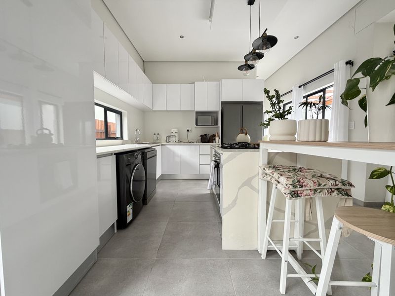 House Rental Monthly In Ballito - Photo 2