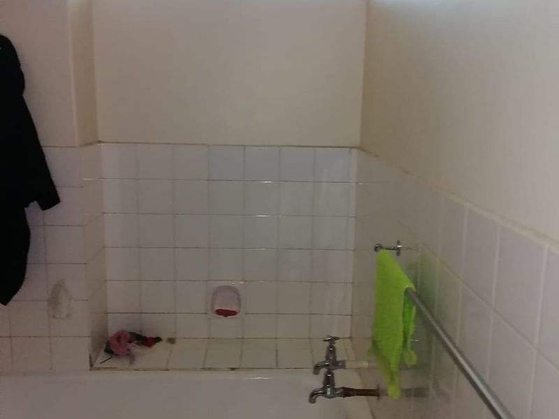 2 Bedroom Apartment -  Great for investment or 1st time buyers! - Photo 8