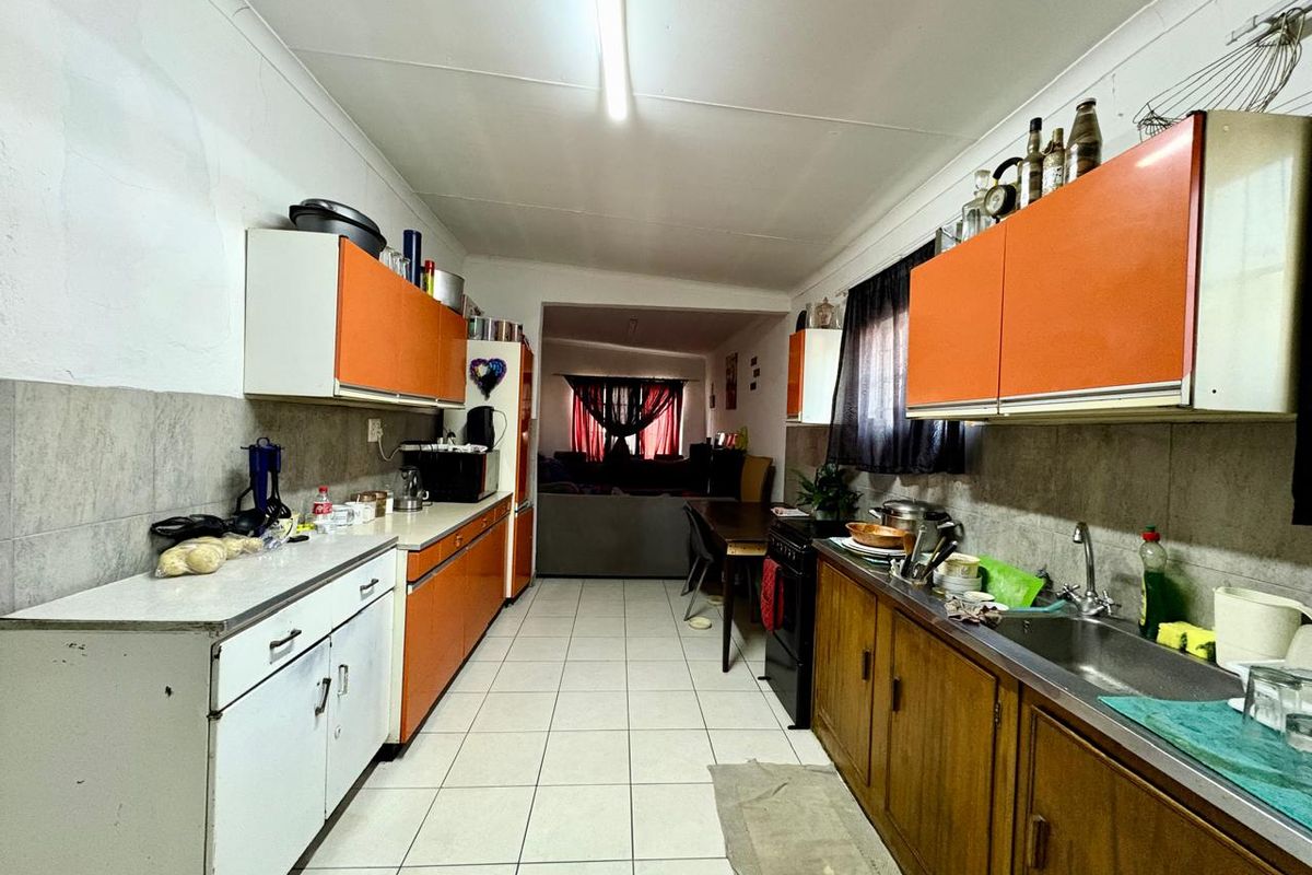 TWO FOR ONE - Photo 3