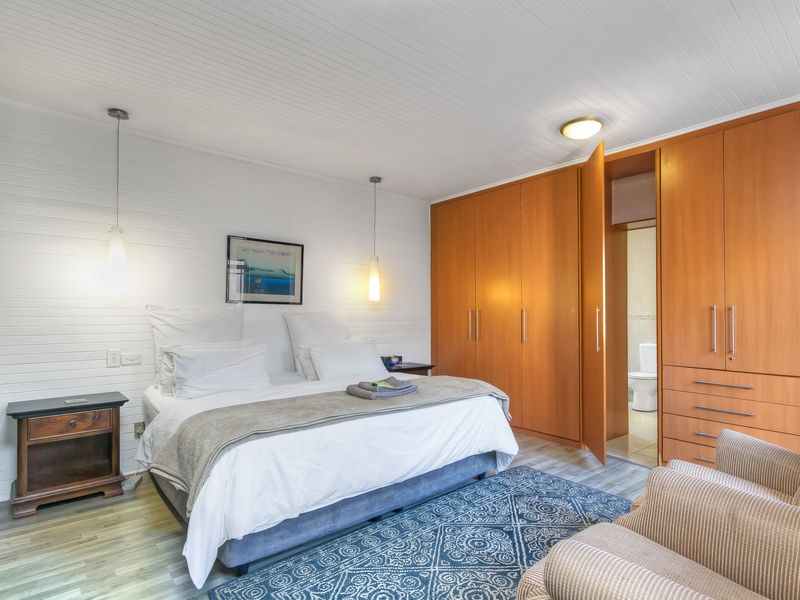 Beautiful Fully Furnished 4-Bedroom Home in Norwood with Staff Quarters–Private Pool & Solar Backup - Photo 5