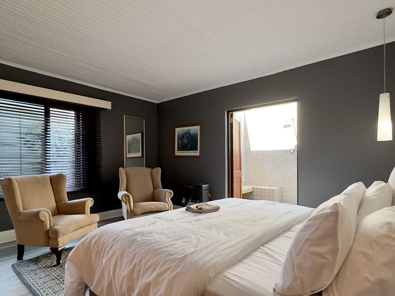 Beautiful Fully Furnished 4-Bedroom Home in Norwood with Staff Quarters–Private Pool & Solar Backup - Photo 3