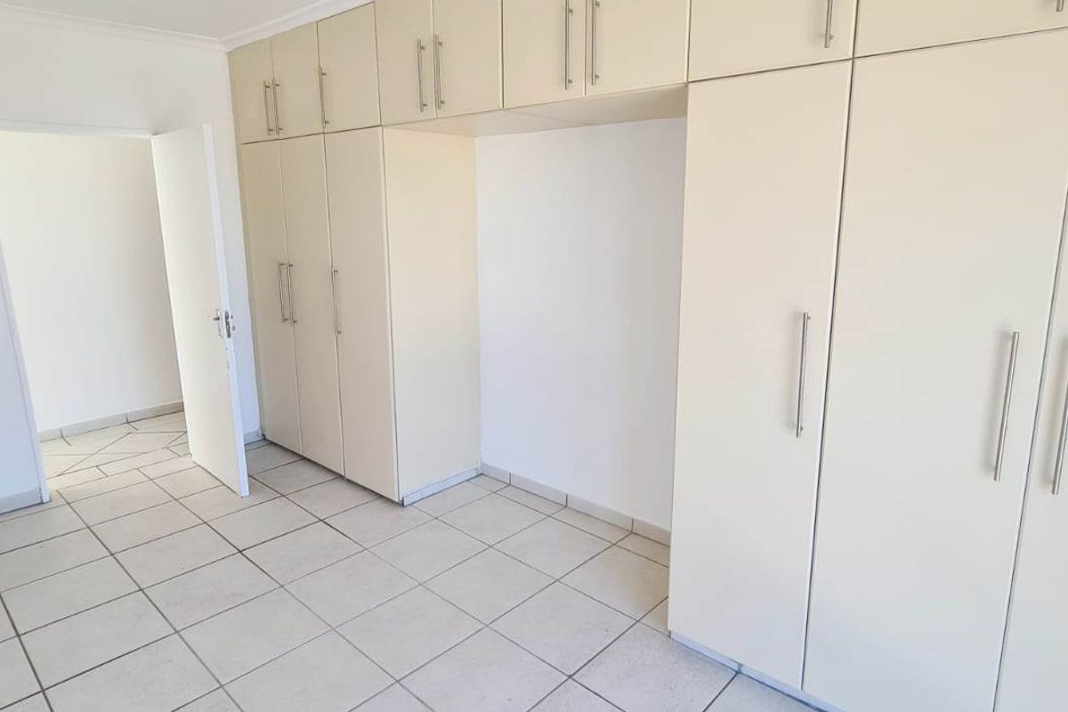 MALABAR 3 BED 2 BATH APARTMENT FOR RENT - Photo 5