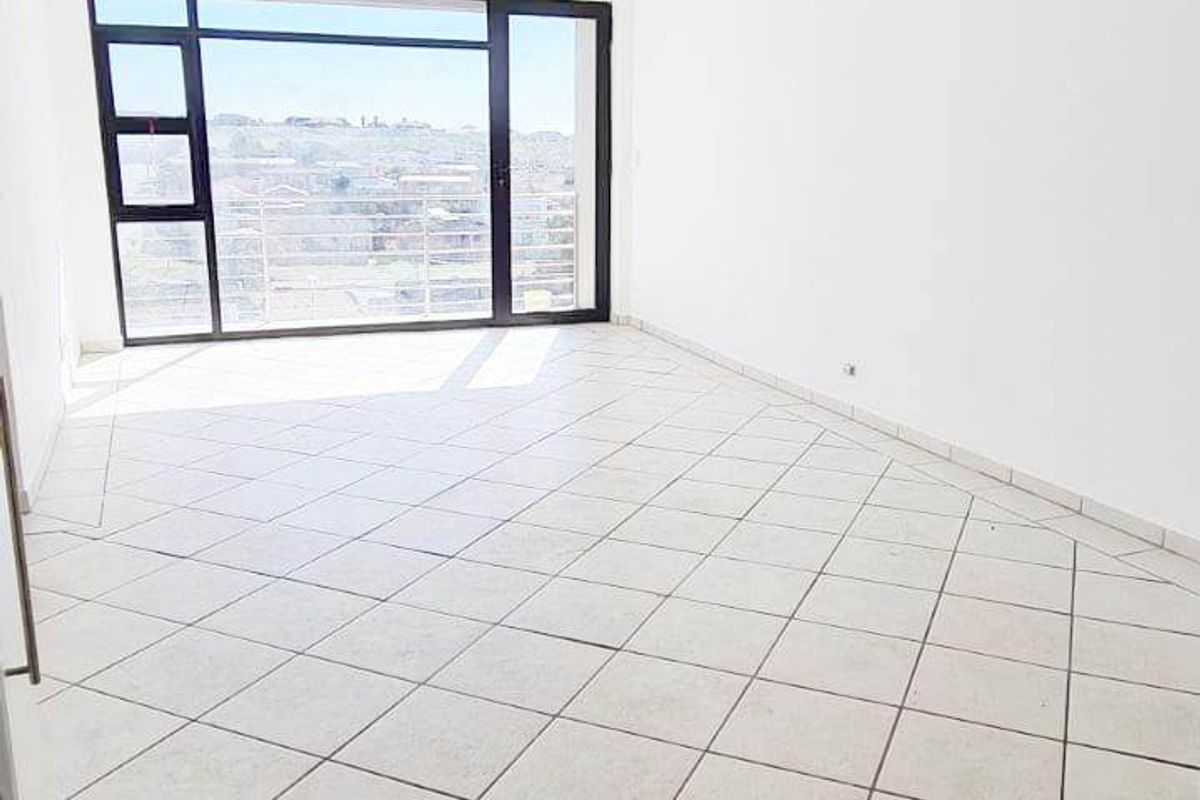 MALABAR 3 BED 2 BATH APARTMENT FOR RENT - Photo 4
