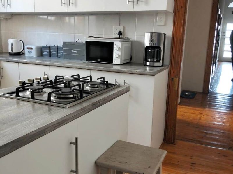 RICHMOND HILL  3 BED 1 BATH HOUSE FOR SALE - Photo 8