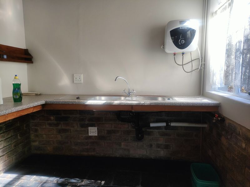 2 BEDROOM 1 BATH - SHARE GADEN WITH ANOTHER UNIT - Photo 8