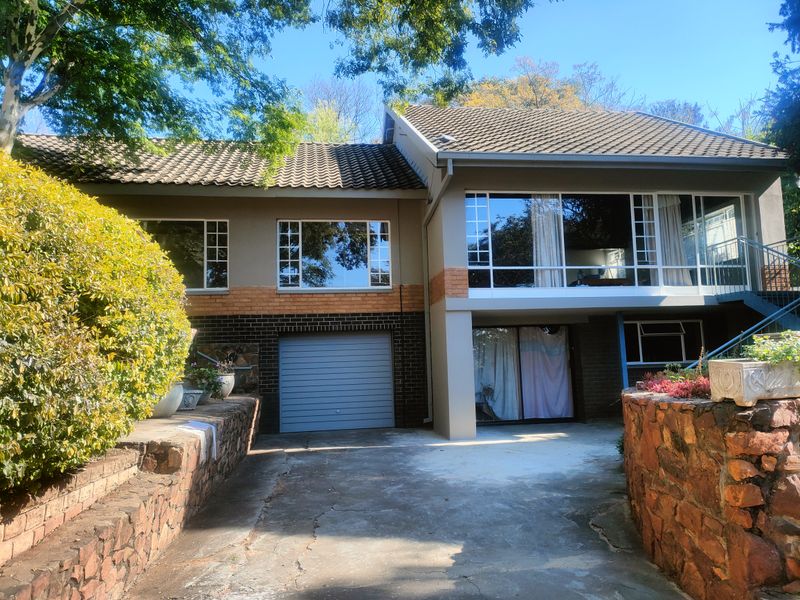 2 BEDROOM 1 BATH - SHARE GADEN WITH ANOTHER UNIT - Photo 2