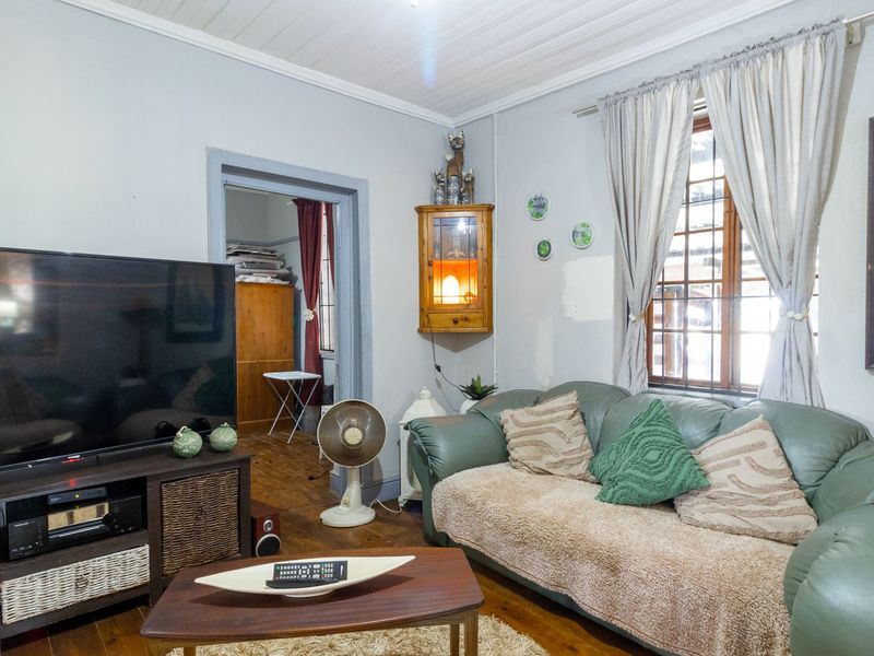 Modern Country Living with added potential Flatlet - Photo 9