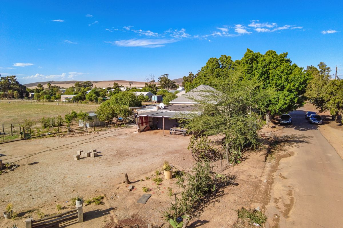 Modern Country Living with added potential Flatlet - Photo 5