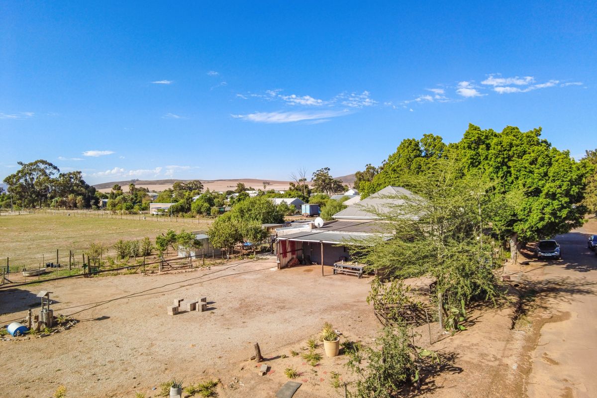 Modern Country Living with added potential Flatlet - Photo 4