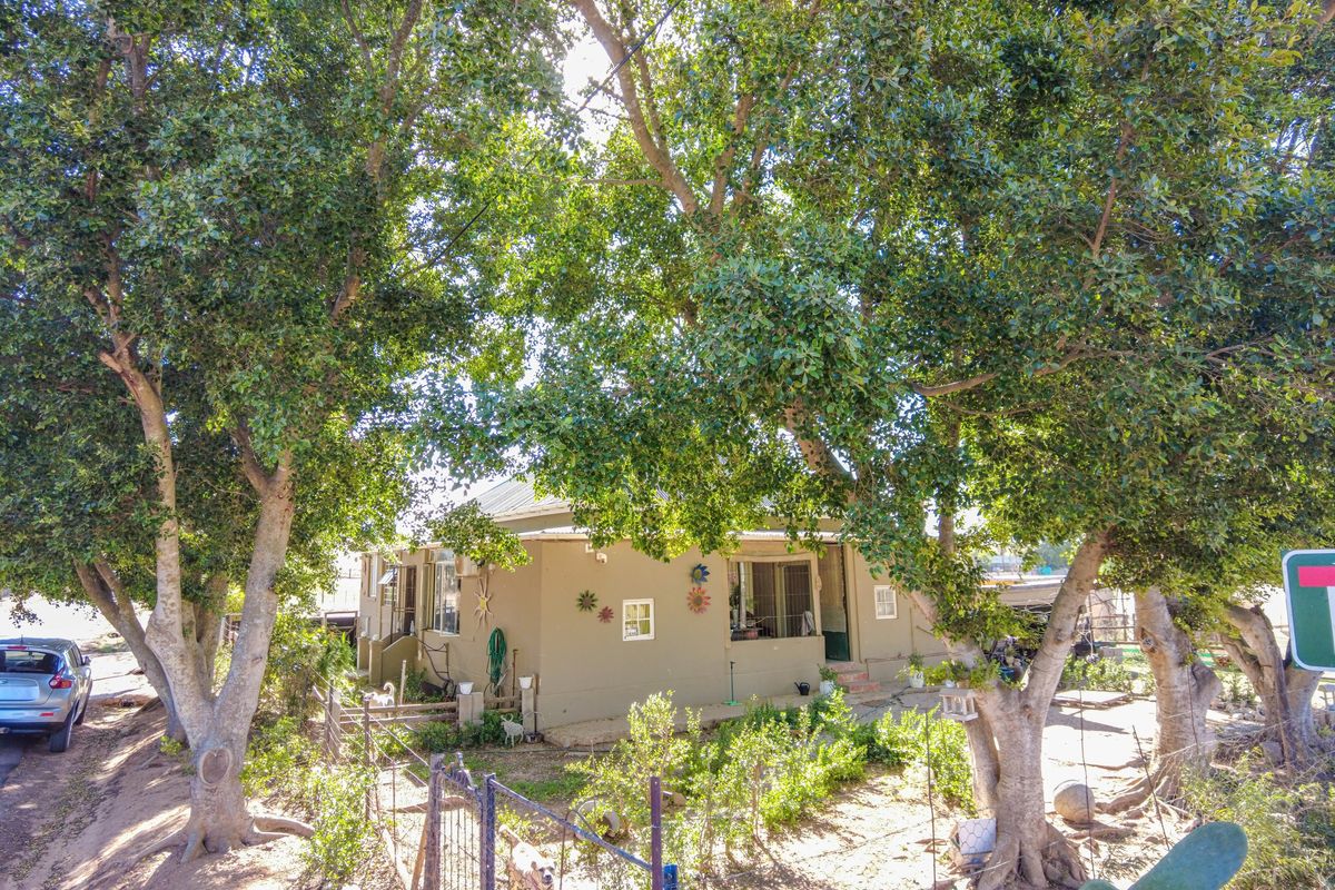 Modern Country Living with added potential Flatlet - Photo 3