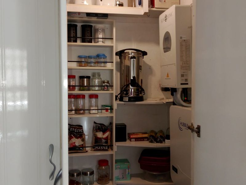 4 Bedroom house for sale in Dalpark ext 1 - Photo 4