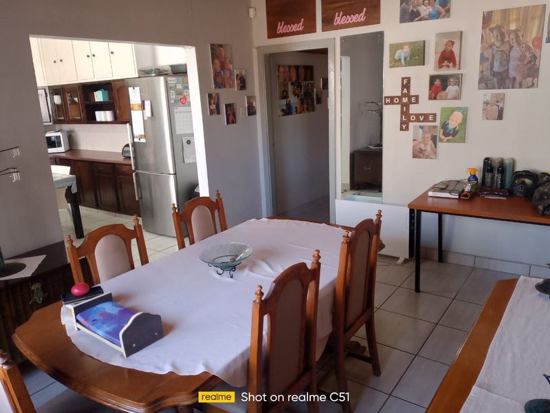 3 Bedroom plot with flatlets  For Sale in Sundra - Photo 3