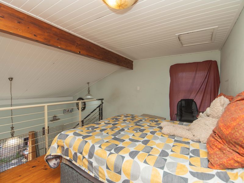 Charming Loft-Style Apartment in Secure Pinnacle 7 - Photo 10